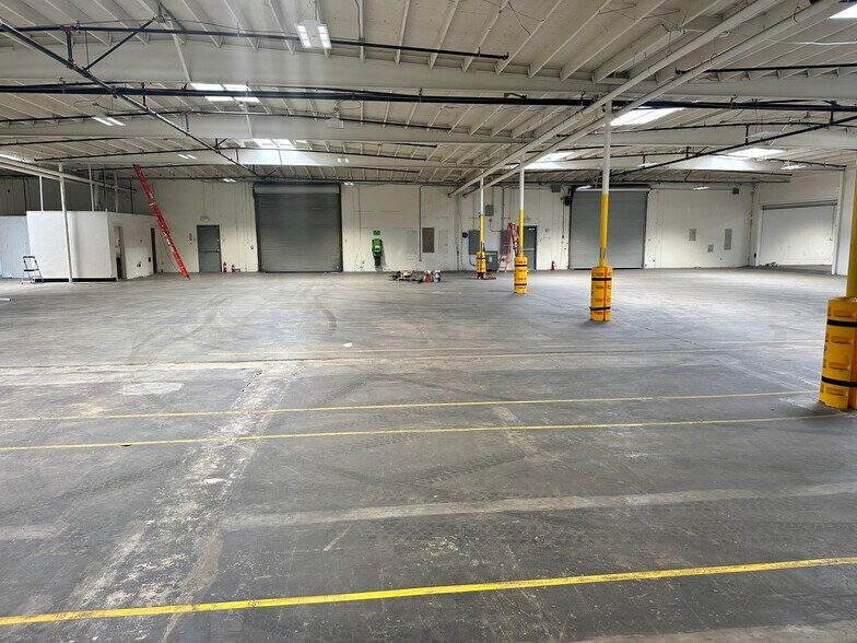 More Photos Of 8226 Whittier Blvd, Pico Rivera Warehouse For Sale