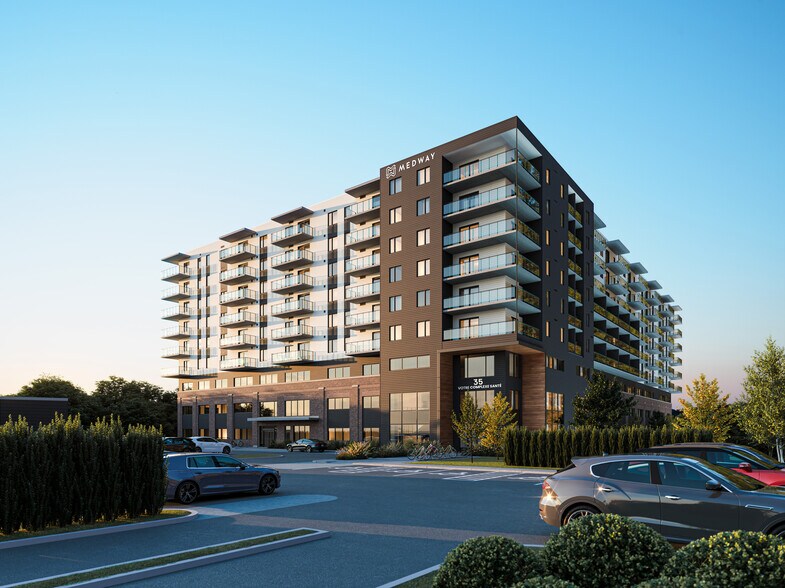 Primary Photo Of 35 Rue Saint-Louis, Rivière-du-Loup Healthcare For Lease