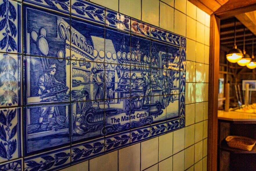 More Photos Of 262 Shore Rd, Ogunquit Restaurant For Sale