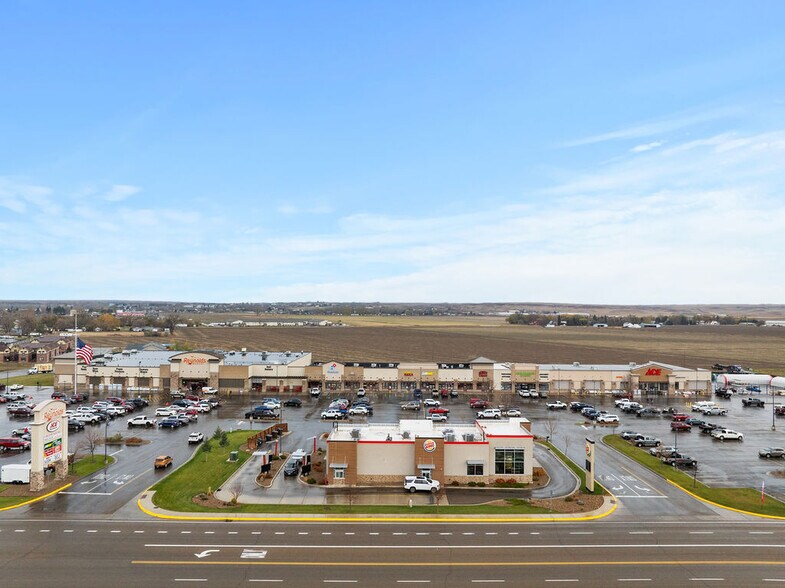 More Photos Of 416 N Central Ave, Sidney Storefront For Sale