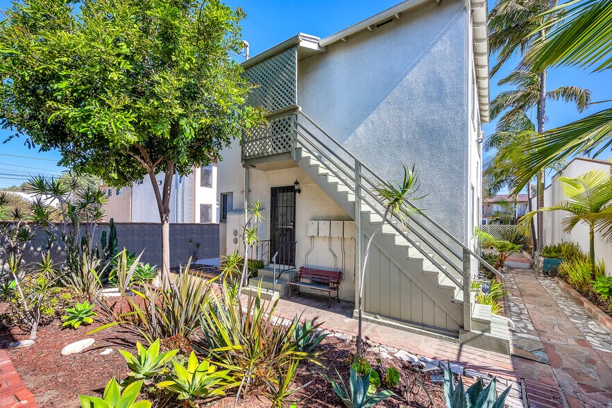 More Photos Of 2363 Torrance Blvd, Torrance Apartments For Sale