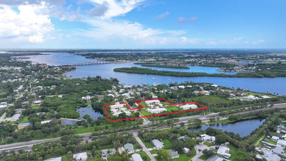 More Photos Of 604 SW 35th St, Palm City Apartments For Sale