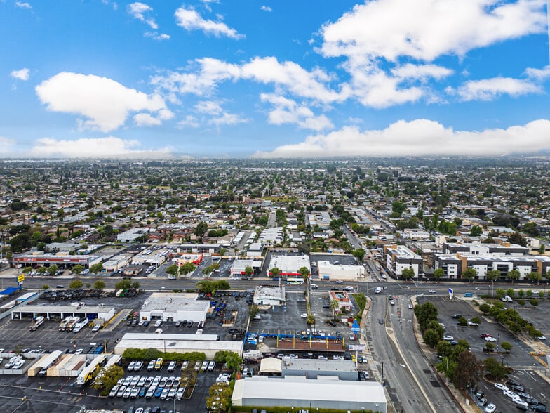 More Photos Of 1280 E Holt Ave, Pomona Restaurant For Lease