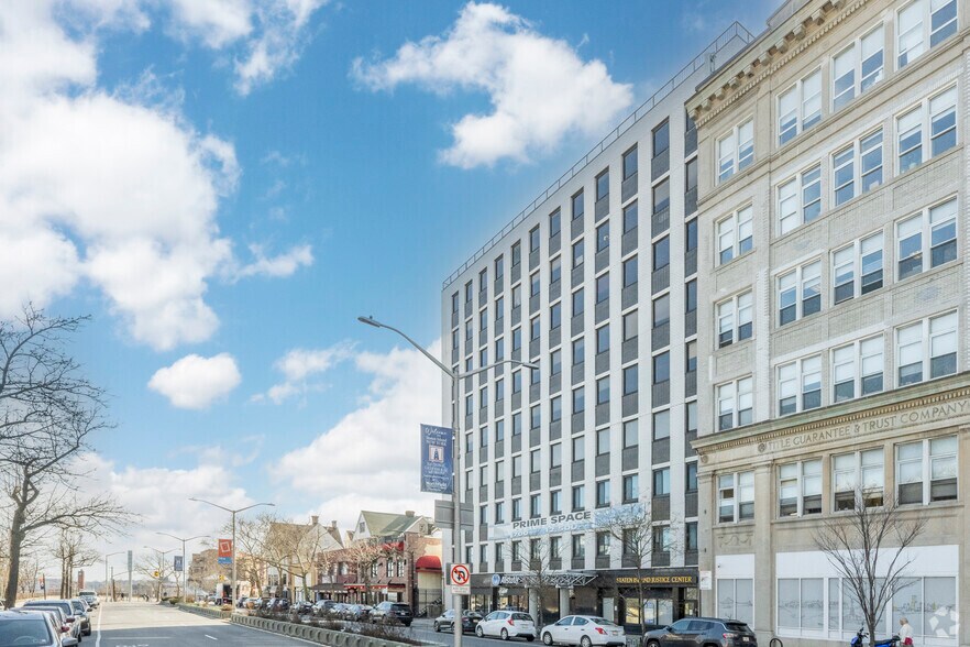 More Photos Of 60 Bay St, Staten Island Office For Lease