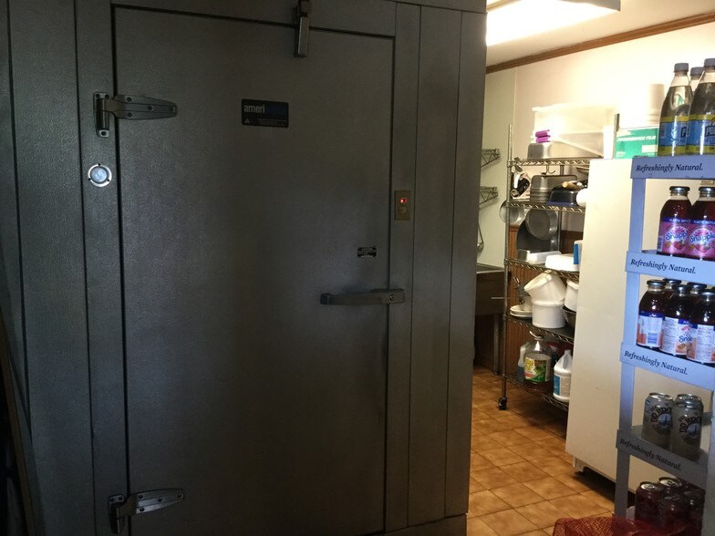 More Photos Of 20 Hillside Ave, Flanders Restaurant For Sale