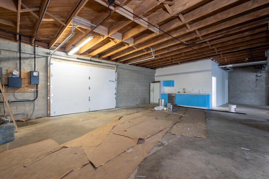 More Photos Of 8651-8655 Washington Blvd, Los Angeles Auto Repair For Lease