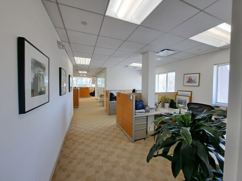 More Photos Of 2425 Post Rd, Southport Office For Lease
