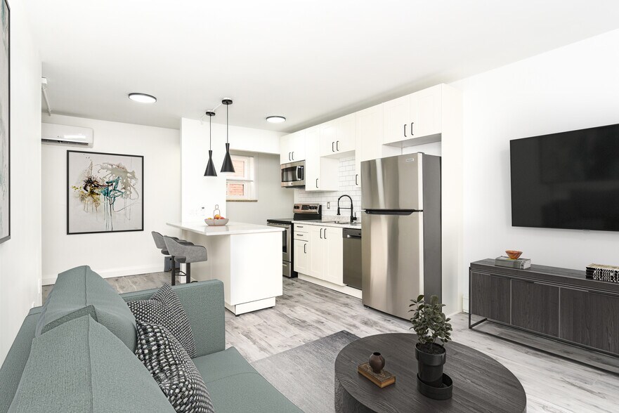 More Photos Of 122 Victoria Ave N, Hamilton Apartments For Sale