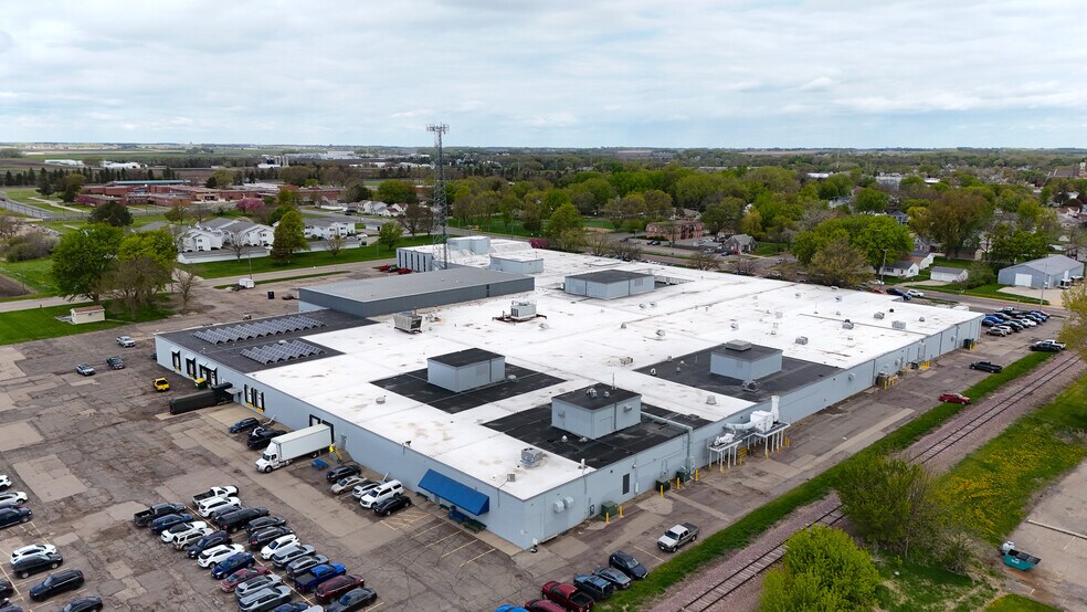 More Photos Of 299 Johnson Ave, Waseca Industrial For Lease