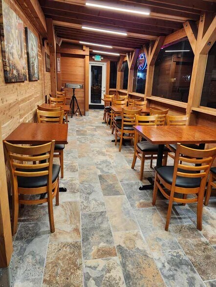 More Photos Of 19648-19652 Mission Blvd, Hayward Restaurant For Sale