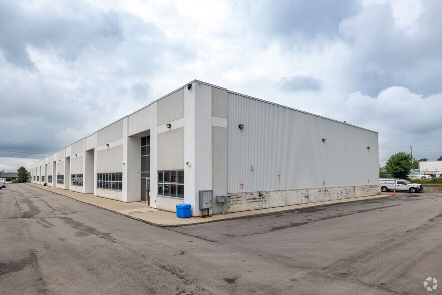 More Photos Of 1900 Clark Blvd, Brampton Manufacturing For Sale