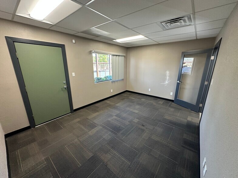 More Photos Of 5229 N 7th Ave, Phoenix Office For Lease