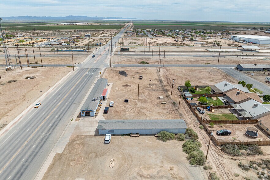 More Photos Of 235 E. Main st, Calipatria Warehouse For Sale