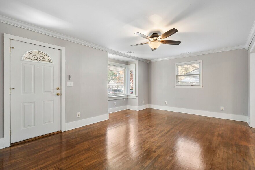 More Photos Of 120 Maybelle St, Cartersville Office For Sale