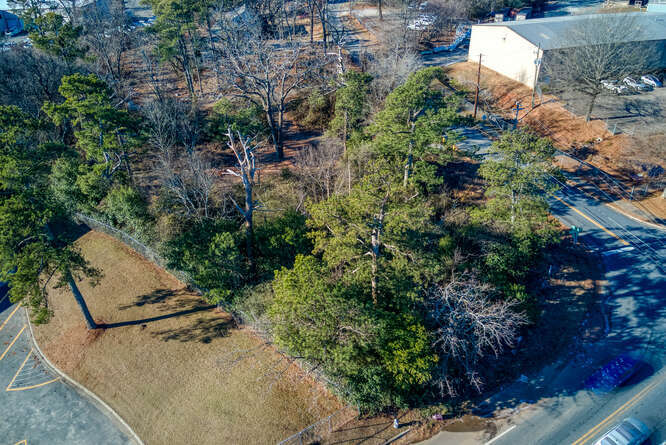 More Photos Of 497 NW Kirk Rd, Marietta Office For Sale