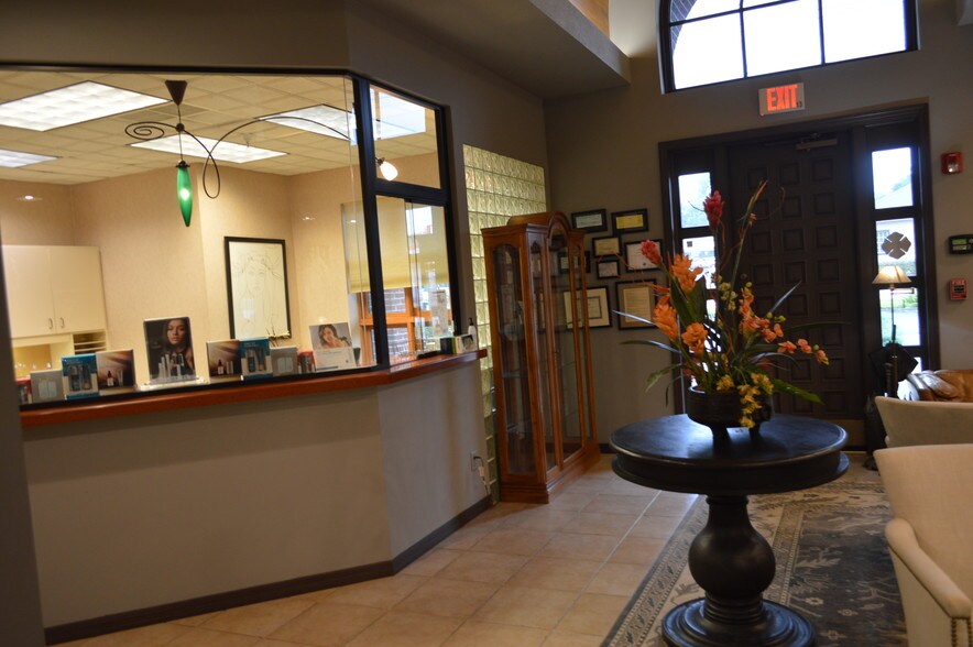 More Photos Of 1121 1st St S, Winter Haven Medical For Sale