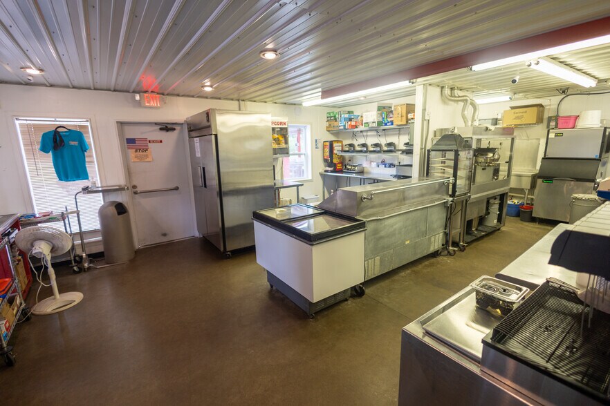 More Photos Of 995 22nd St, Chetek Specialty For Sale