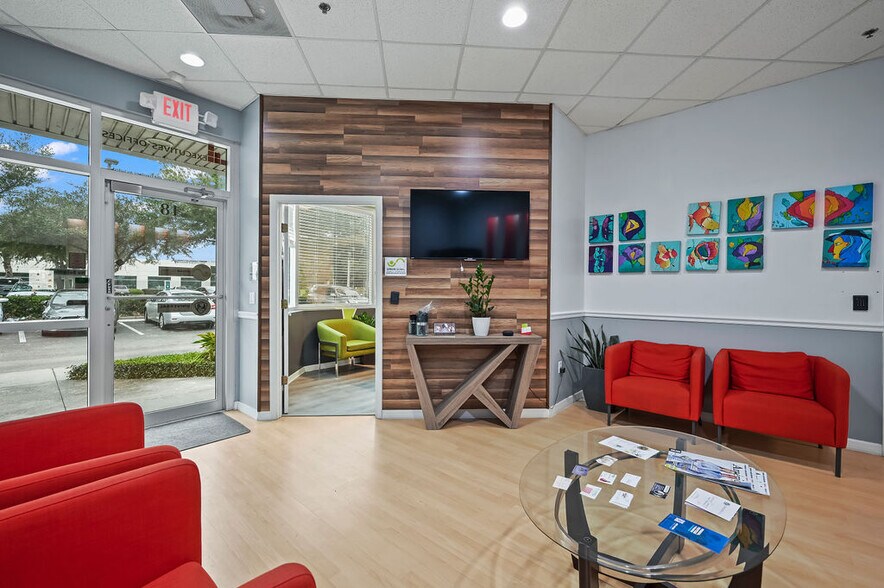 More Photos Of 7350 Futures Dr, Orlando Office For Sale