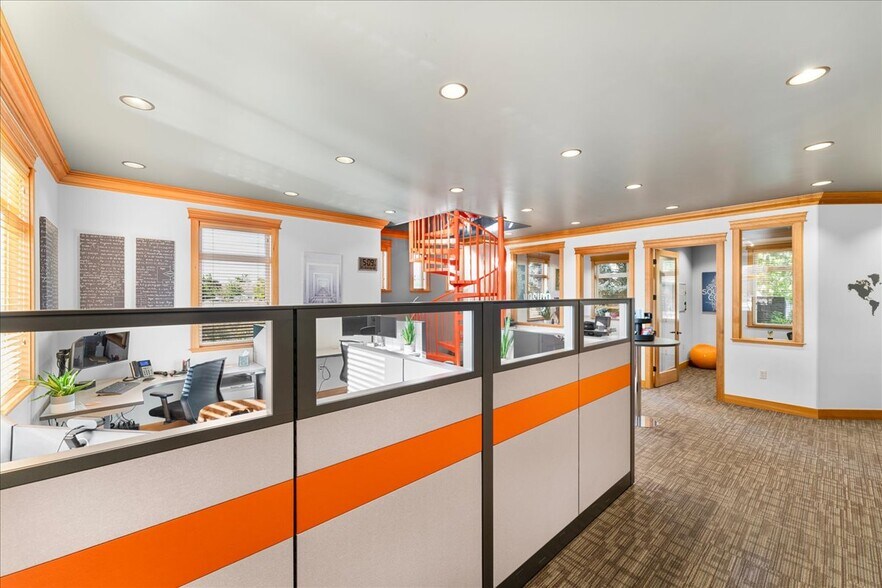 More Photos Of 817 Ohare Pky, Medford Loft Creative Space For Sale