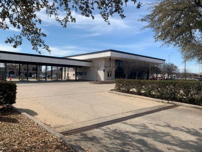 More Photos Of 8002 Kirby Dr, Houston Bank For Lease