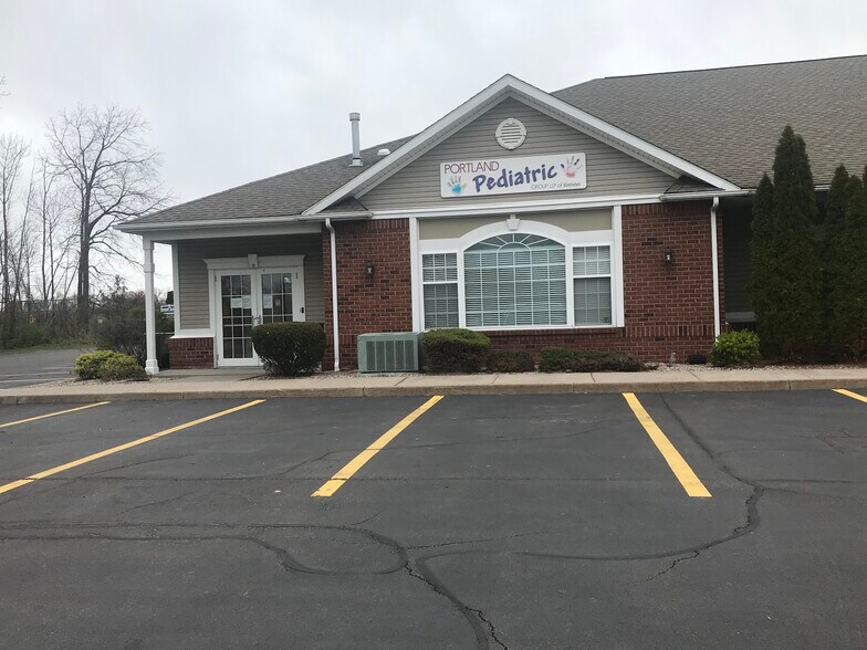More Photos Of 1110 Crosspointe Ln, Webster Medical For Lease