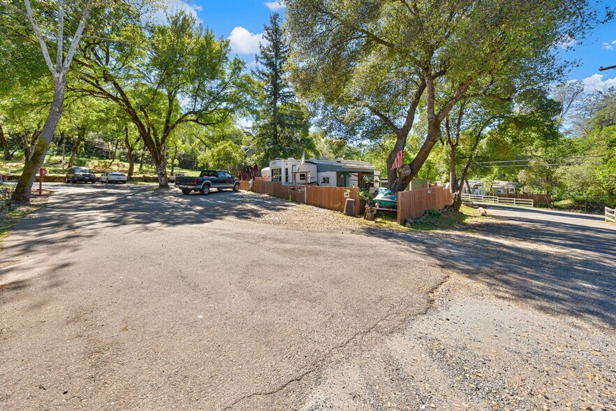 More Photos Of 14135 Musso Rd, Auburn Manufactured Housing Mobile Home Park For Sale