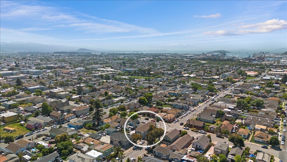 More Photos Of 203 Bissell Ave, Richmond Apartments For Sale