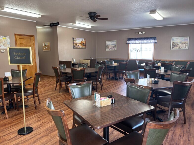 More Photos Of 4949 Main St, Hale Restaurant For Sale