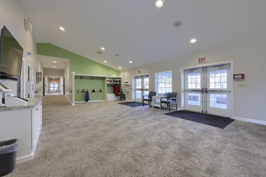 More Photos Of 121 Walnut Hill Rd, Millersville Religious Facility For Sale