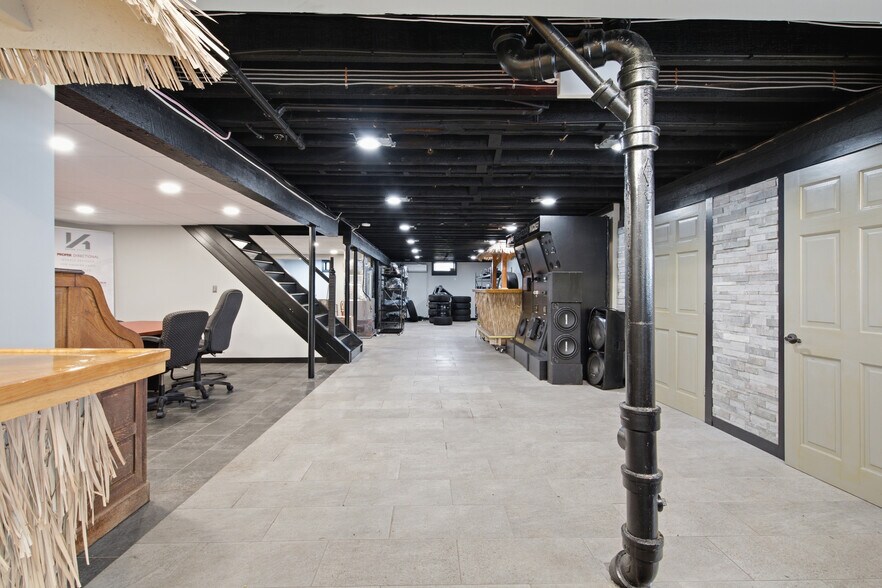 More Photos Of 1117 Eddie Dowling Hwy, North Smithfield Storefront Retail Residential For Sale