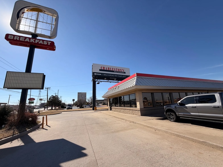 More Photos Of 721 S Meridian Ave, Oklahoma City Fast Food For Sale