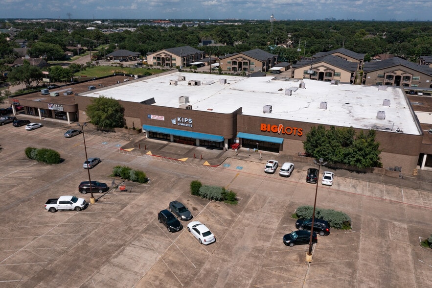 Primary Photo Of 901-981 S Mason Rd, Katy Unknown For Lease