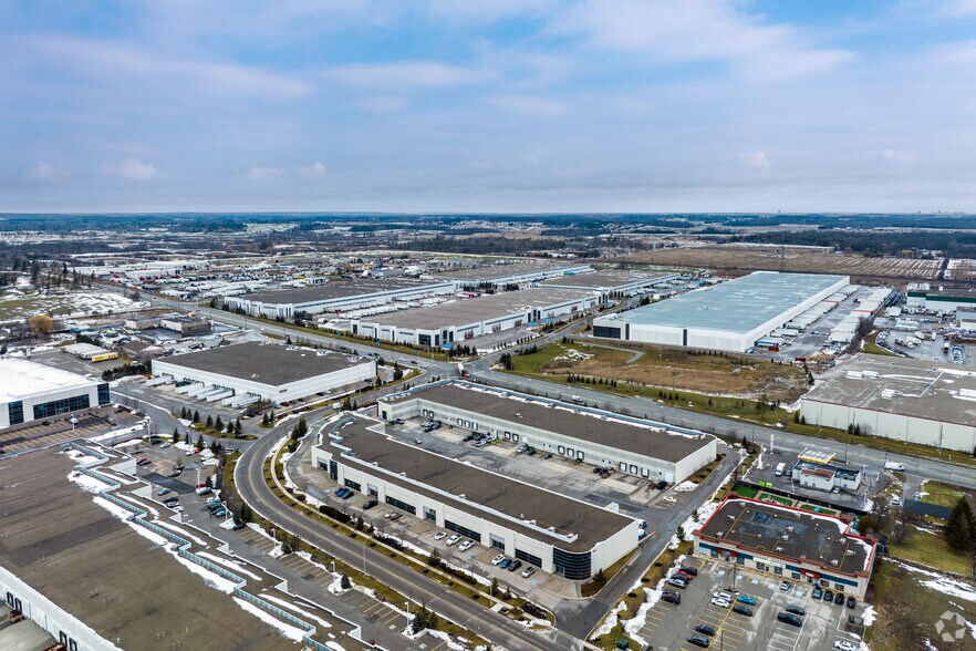 More Photos Of 8695 Escarpment Way, Milton Warehouse For Lease