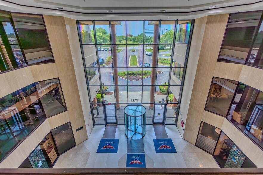 More Photos Of 1721 Moon Lake Blvd, Hoffman Estates Office For Lease