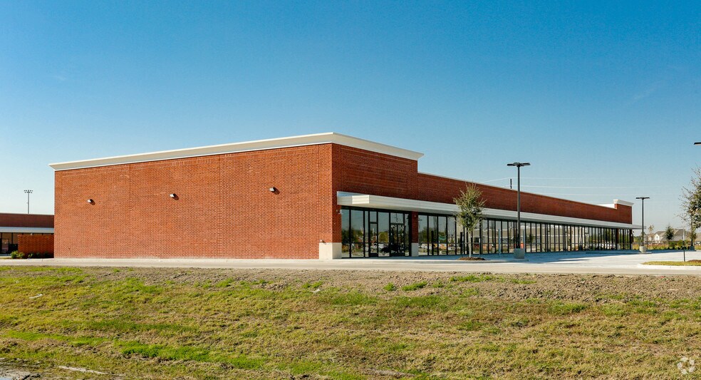More Photos Of 11710 Broadway St, Pearland Unknown For Lease