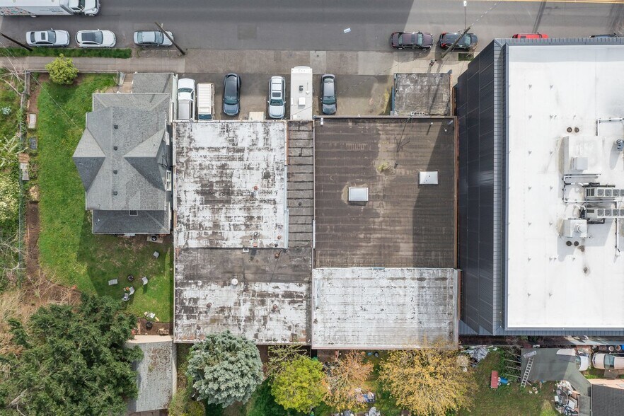 More Photos Of 4729 N Albina St, Portland Warehouse For Sale