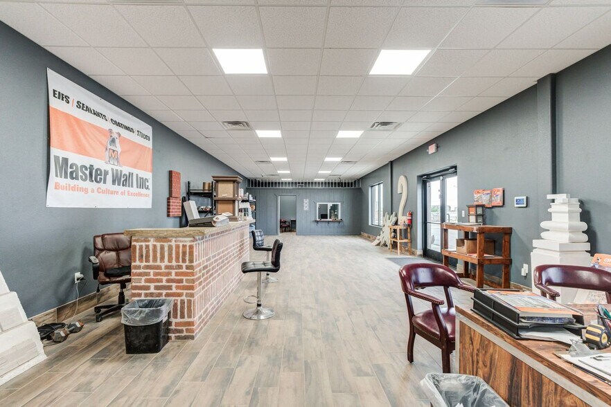 More Photos Of 4805 N Interstate 27, Lubbock Industrial For Sale