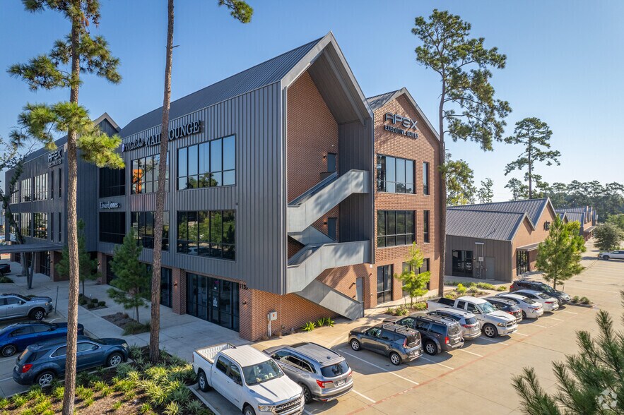 More Photos Of I-45 & Crescent Campus Blvd, Conroe Unknown For Lease