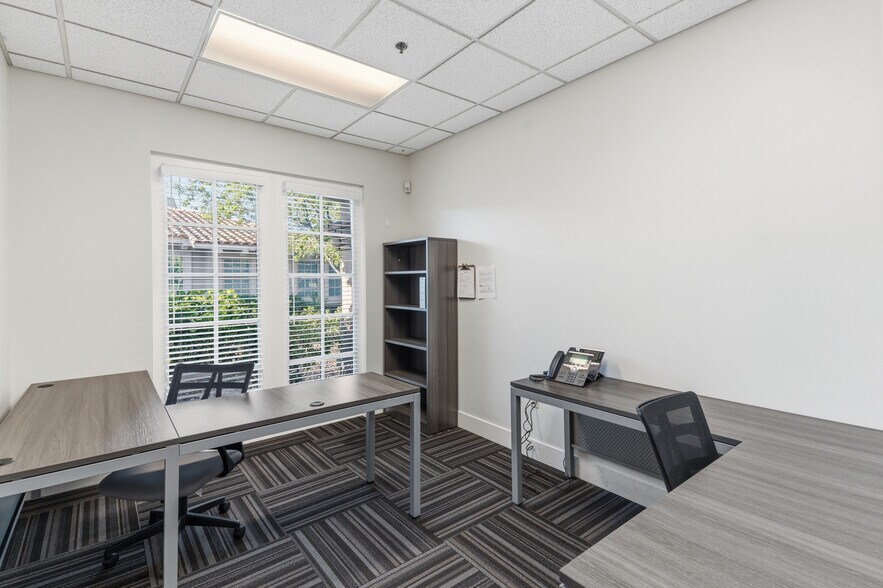 More Photos Of 3161 E Warm Springs Rd, Las Vegas Office For Sale