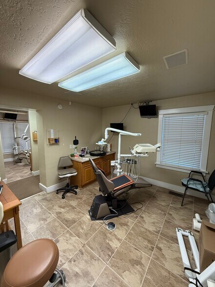 More Photos Of 110 S 100 W, Payson Medical For Sale