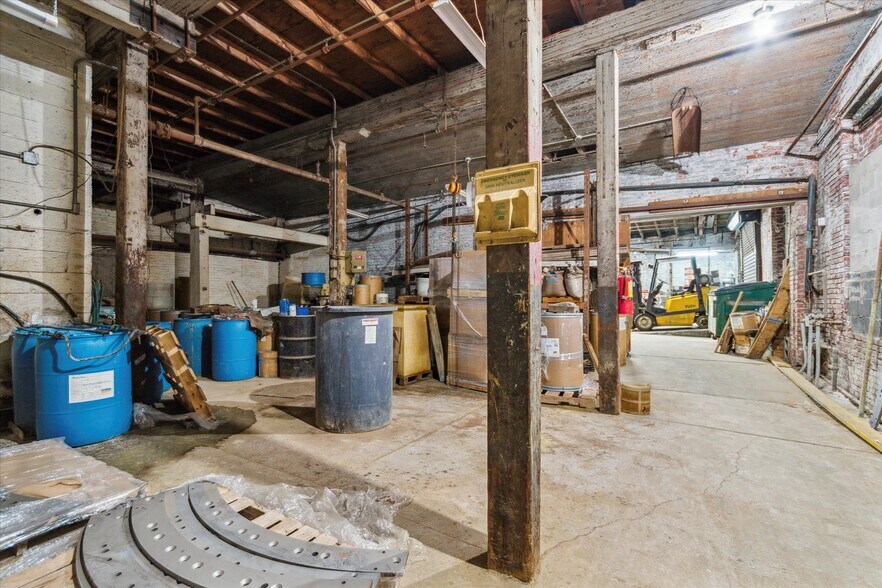 More Photos Of 2103 Wishart st, Philadelphia Warehouse For Sale