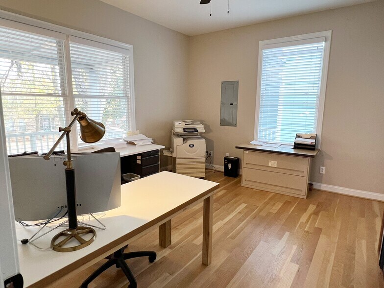 More Photos Of 416 S Bloodworth St, Raleigh Office For Lease