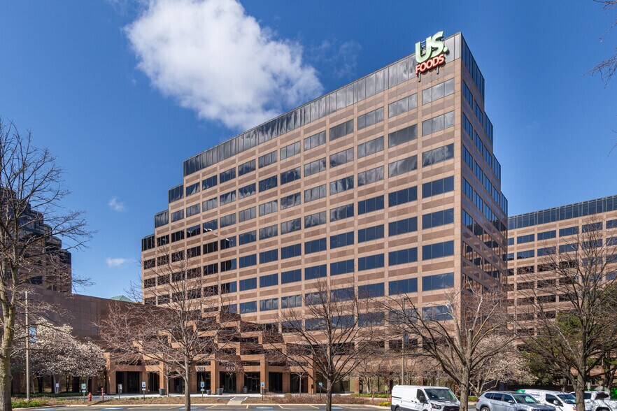 Primary Photo Of 6133 N River Rd, Rosemont Office For Lease