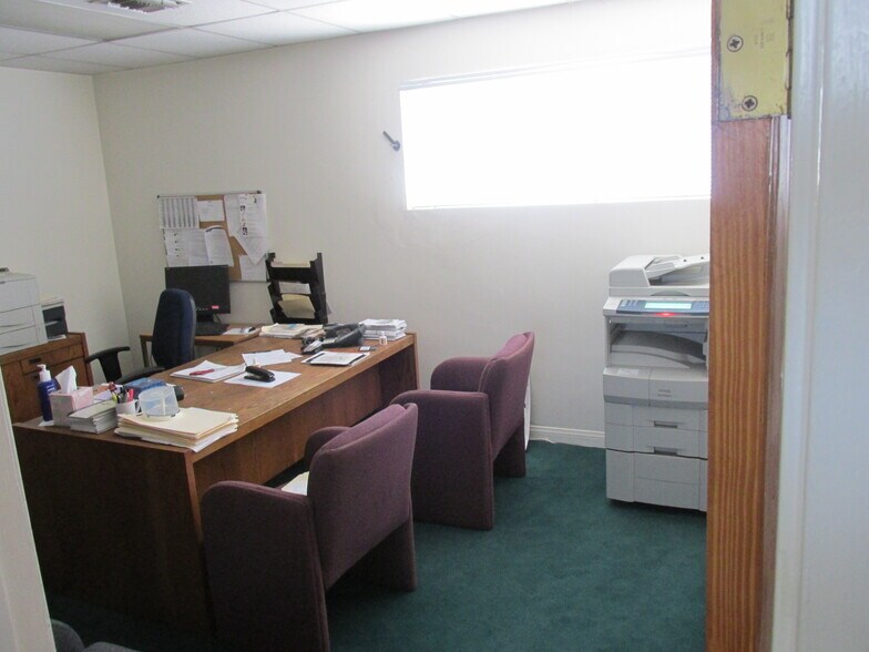 More Photos Of 701-707 N La Brea Ave, Inglewood Medical For Sale