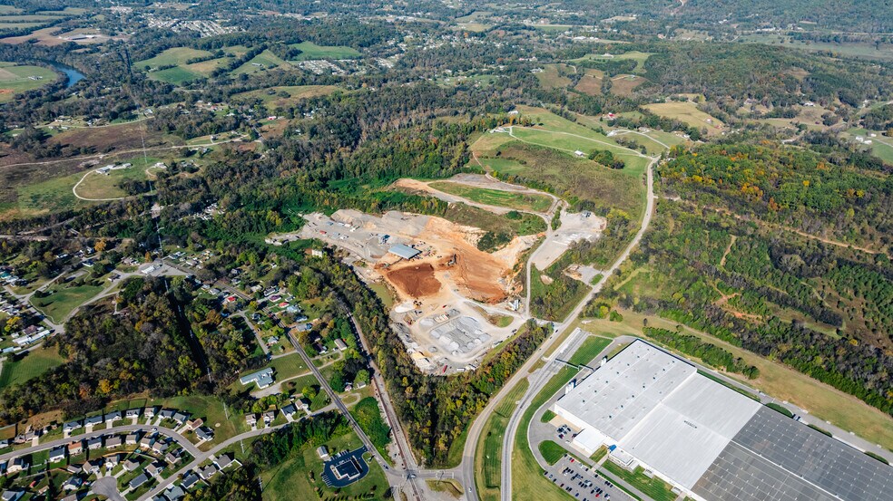 More Photos Of 2151 Mine Rd, Mascot Land For Sale