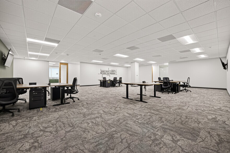 More Photos Of 9800 Richmond Ave, Houston Office For Lease