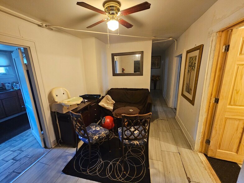 More Photos Of 216 E Main St, Batavia Storefront Retail Residential For Sale