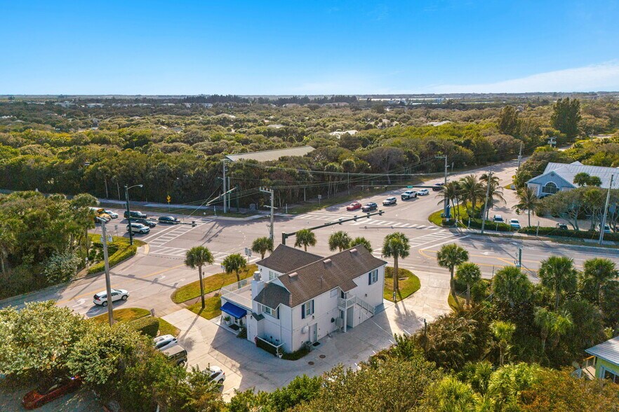 More Photos Of 9300 N A1A, Vero Beach Freestanding For Sale