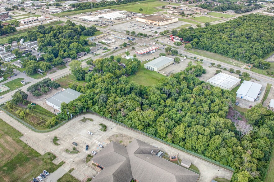 More Photos Of 0 Massey Tompkins, Baytown Land For Sale