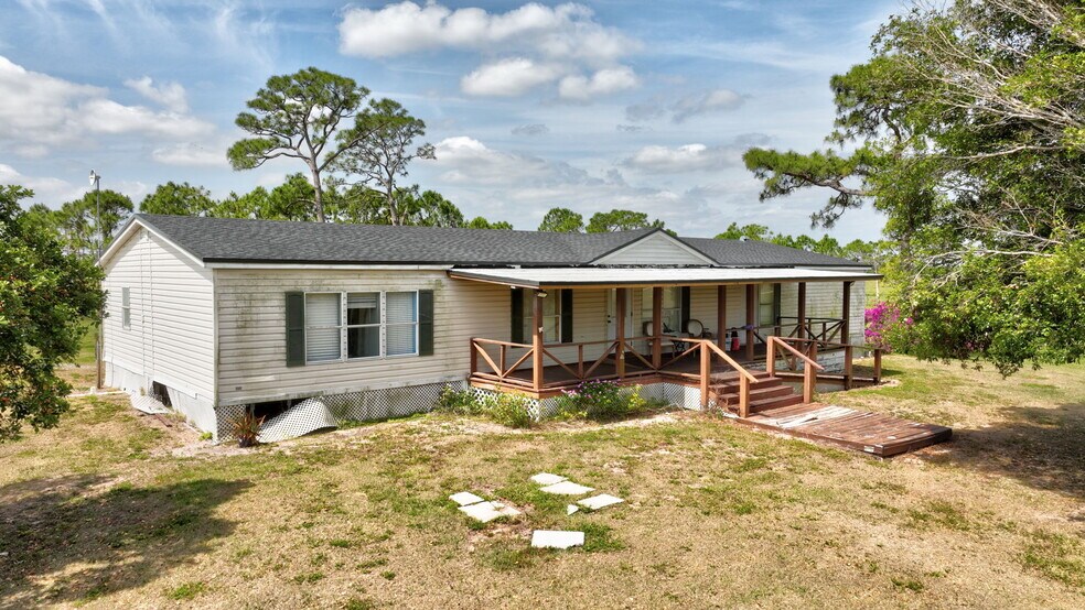 More Photos Of 6575 NE 96th Ave, Okeechobee Religious Facility For Sale